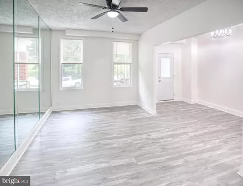 105 S Wickham Rd, Baltimore, MD 21229 photo 7