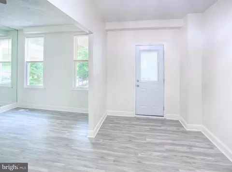 105 S Wickham Rd, Baltimore, MD 21229 photo 6