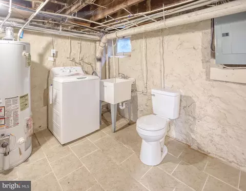 105 S Wickham Rd, Baltimore, MD 21229 photo 20
