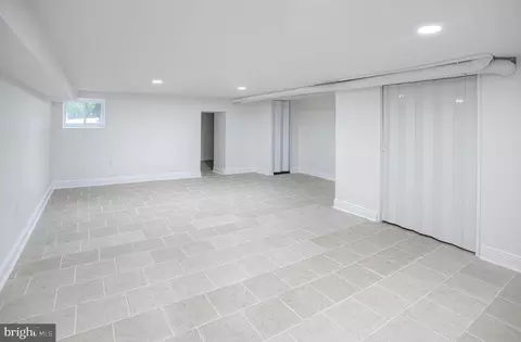 105 S Wickham Rd, Baltimore, MD 21229 photo 19