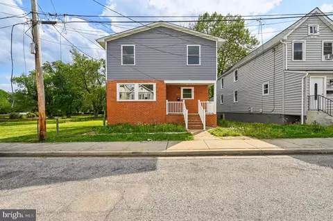 1954 Sponson St, Baltimore, MD 21230