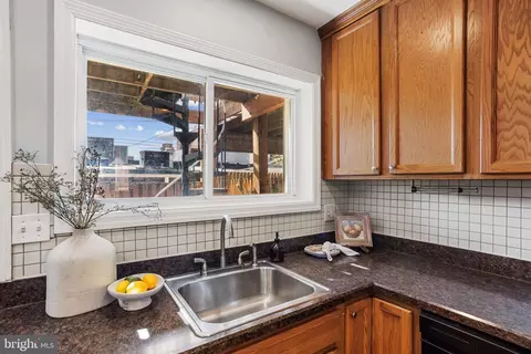 Kitchen - 1236 Wall St, Baltimore, MD 21230 photo 3 of 6