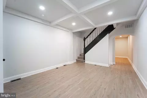 304 S Augusta Ave, Baltimore, MD 21229 photo 4
