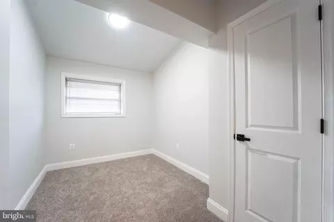 304 S Augusta Ave, Baltimore, MD 21229 photo 29