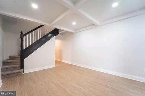 304 S Augusta Ave, Baltimore, MD 21229 photo 3