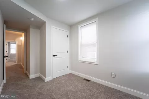 304 S Augusta Ave, Baltimore, MD 21229 photo 20
