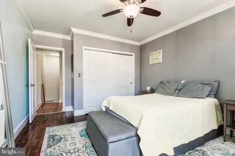 Bedroom - 600 S Streeper St S, Baltimore, MD 21224 photo 2 of 5