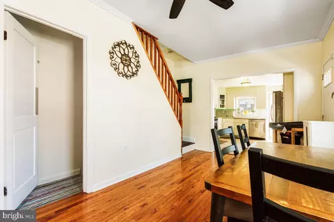 Entry Way - 600 S Streeper St S, Baltimore, MD 21224 photo 1 of 2