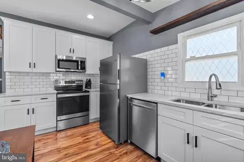 5310 Brabant Rd, Baltimore, MD 21229