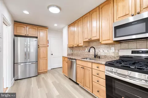 Kitchen - 2012 Northbourne Rd, Baltimore, MD 21239 photo 4 of 5