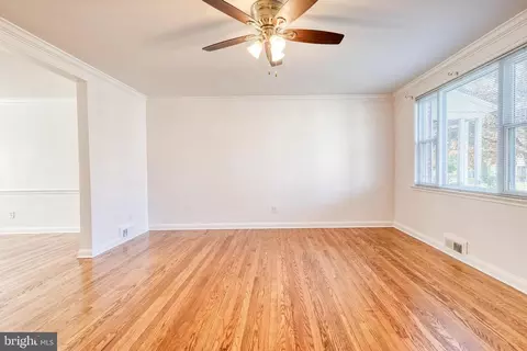 Living - 2012 Northbourne Rd, Baltimore, MD 21239 photo 8 of 9