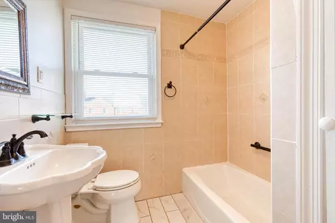 Bath - 2012 Northbourne Rd, Baltimore, MD 21239 photo 1 of 2