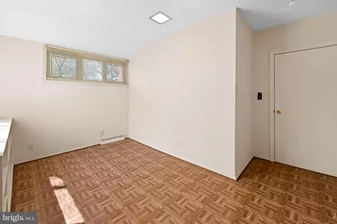 6102 Westcliff Dr, Baltimore, MD 21209 photo 38