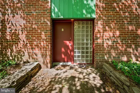 6102 Westcliff Dr, Baltimore, MD 21209 photo 3