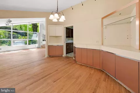 6102 Westcliff Dr, Baltimore, MD 21209 photo 11