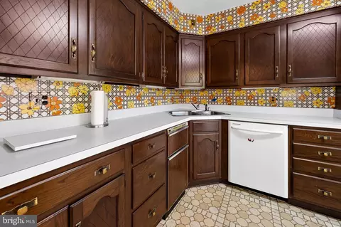 6102 Westcliff Dr, Baltimore, MD 21209 photo 16