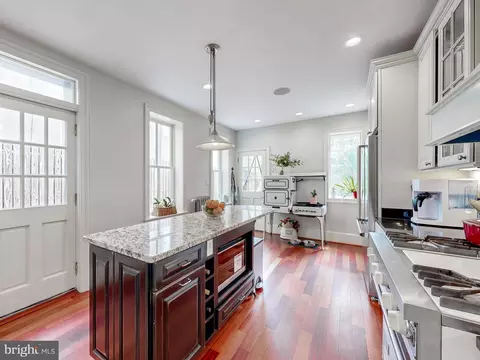 2015 E Baltimore St, Baltimore, MD 21231 photo 6