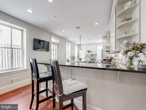 2015 E Baltimore St, Baltimore, MD 21231 photo 9