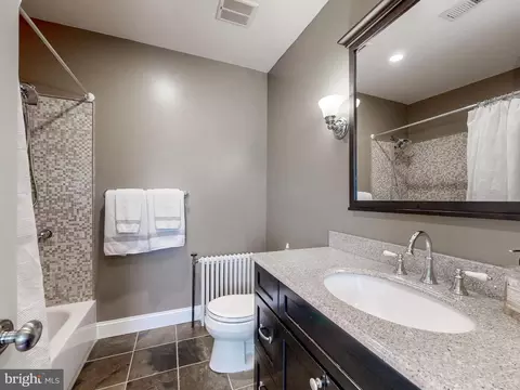 2015 E Baltimore St, Baltimore, MD 21231 photo 16