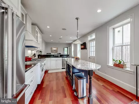 2015 E Baltimore St, Baltimore, MD 21231 photo 11