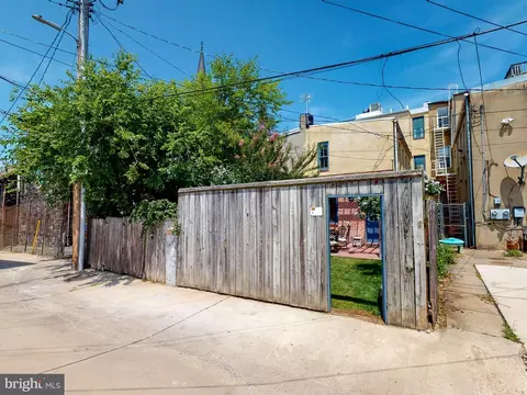 2015 E Baltimore St, Baltimore, MD 21231 photo 32