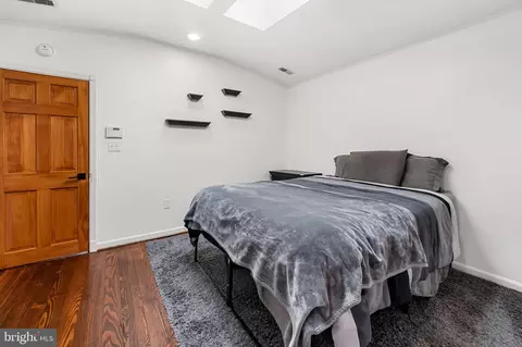 Bedroom - 410 E Clement St, Baltimore, MD 21230 photo 2 of 6