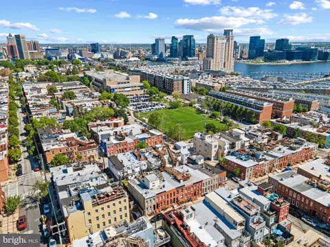 View/Area - 410 E Clement St, Baltimore, MD 21230 photo 6 of 11
