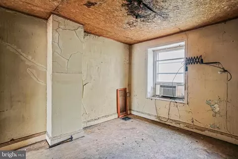 Bedroom - 3655 Ash St, Baltimore, MD 21211 photo 5 of 5