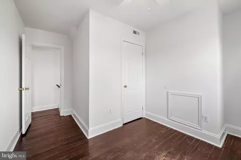 Entry Way - 1015 Rectory Ln, Baltimore, MD 21211 photo 1 of 1