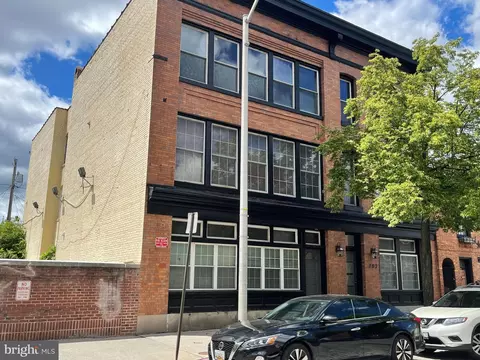 Other - 702 S Wolfe St #5, Baltimore, MD 21231 photo 9 of 10