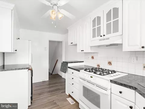 1227 Wicklow Rd, Baltimore, MD 21229 photo 15