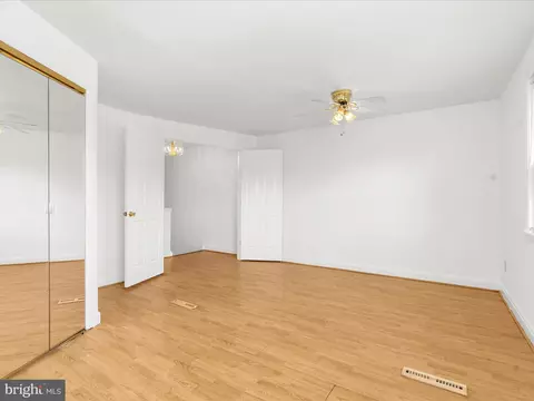 1227 Wicklow Rd, Baltimore, MD 21229 photo 16