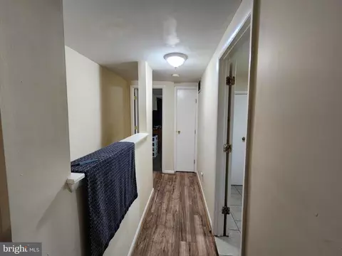 Entry Way - 162 N Decker Ave, Baltimore, MD 21224 photo 1 of 3