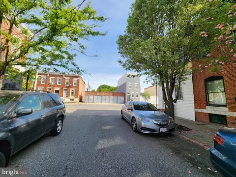 Exterior - 162 N Decker Ave, Baltimore, MD 21224 photo 2 of 2