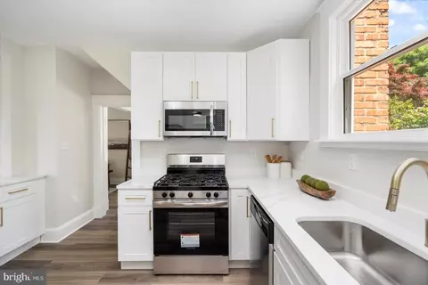 3017 Iona Ter, Baltimore, MD 21214 photo 14