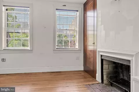 Bedroom - 128 E Montgomery St, Baltimore, MD 21230 photo 1 of 1