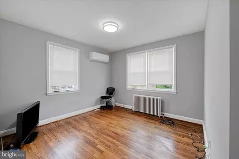 Other - 825 Wicklow Rd, Baltimore, MD 21229 photo 4 of 5