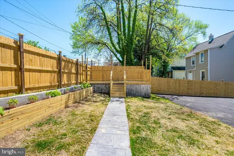 Exterior - 2918 E Cold Spring Ln, Baltimore, MD 21214 photo 5 of 9