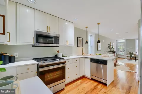Kitchen - 3301 Clyde St, Baltimore, MD 21224 photo 6 of 9