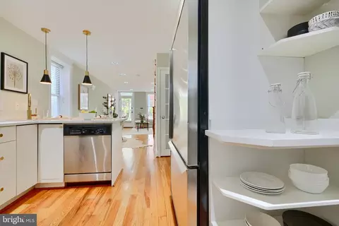 Kitchen - 3301 Clyde St, Baltimore, MD 21224 photo 7 of 9