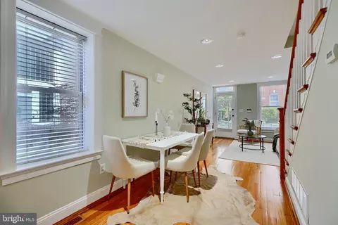 Dining - 3301 Clyde St, Baltimore, MD 21224 photo 3 of 3