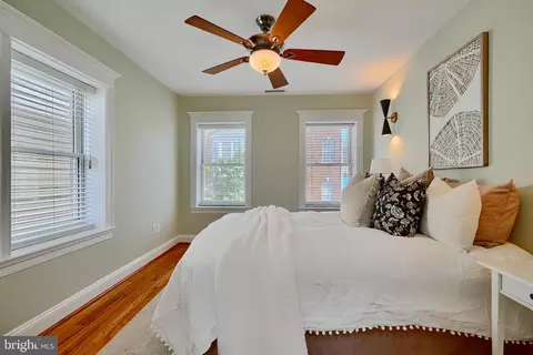 Bedroom - 3301 Clyde St, Baltimore, MD 21224 photo 4 of 8