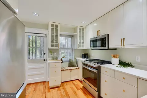 Kitchen - 3301 Clyde St, Baltimore, MD 21224 photo 4 of 9