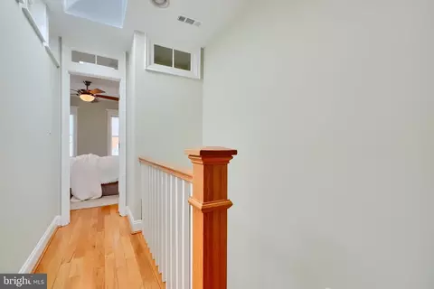 Entry Way - 3301 Clyde St, Baltimore, MD 21224 photo 4 of 8