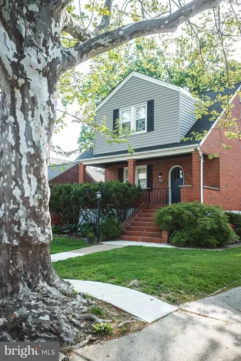 Exterior - 6419 Sefton Ave, Baltimore, MD 21214 photo 4 of 12