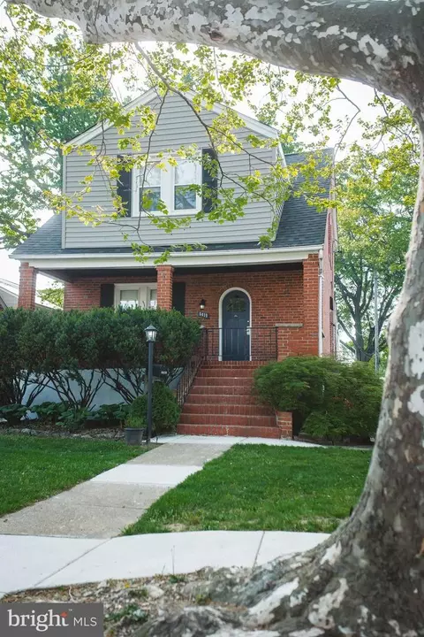 Exterior - 6419 Sefton Ave, Baltimore, MD 21214 photo 2 of 12