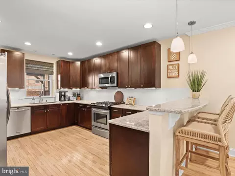 Kitchen - 607 S Clinton St, Baltimore, MD 21224 photo 2 of 5