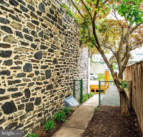 1320 Union Ave, Baltimore, MD 21211 photo 33