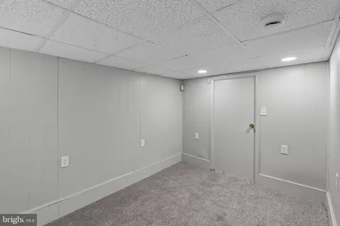 Bedroom - 3430 Elmley Ave, Baltimore, MD 21213 photo 5 of 5