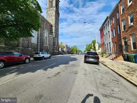 121 N Mount St, Baltimore, MD 21223 photo 5